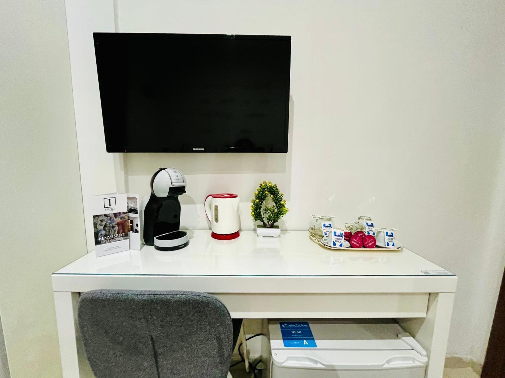 Pensión Imerarooms 3*