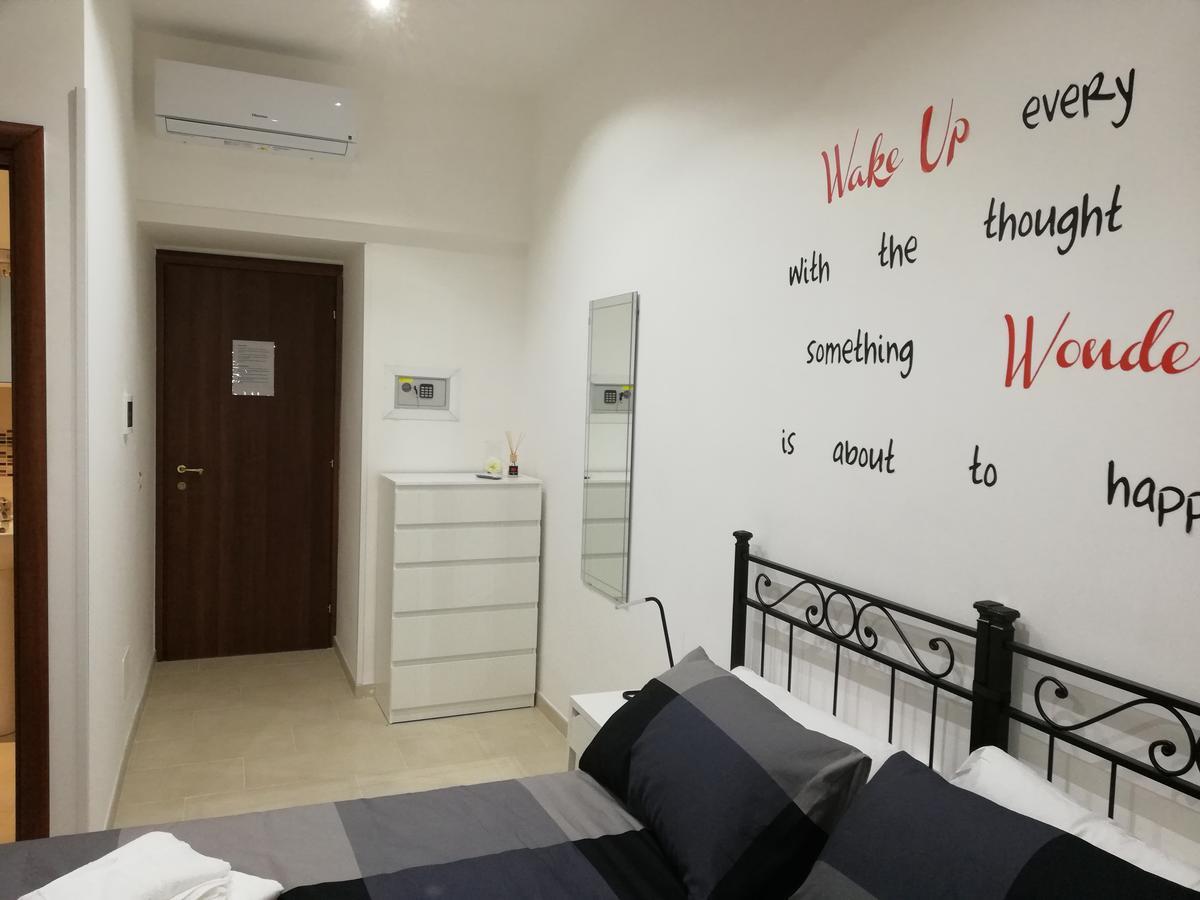 Imerarooms Pensión 3*